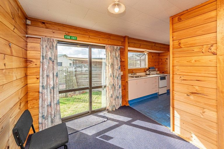 Photo of property in 52 Heads Road, Gonville, Wanganui, 4501