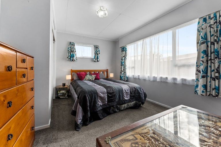 Photo of property in 35 Shelton Place, Feilding, 4702