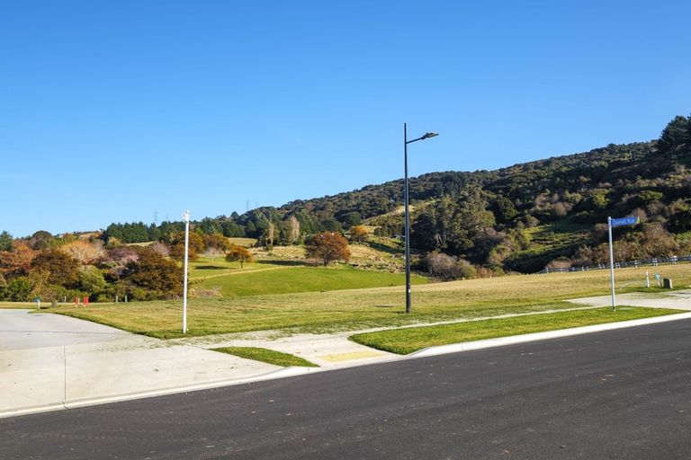 Photo of property in 13 Flagstaff Drive, Helensburgh, 9010