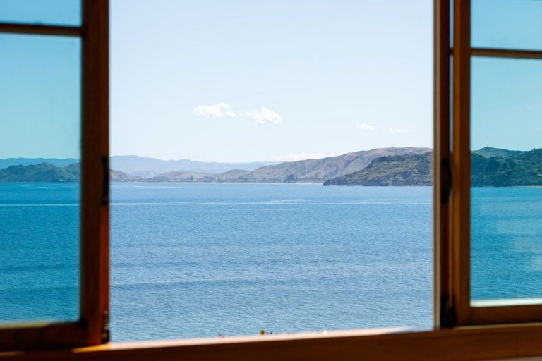 Photo of property in 53 Makorori Beach Road, Makorori, Gisborne, 4073