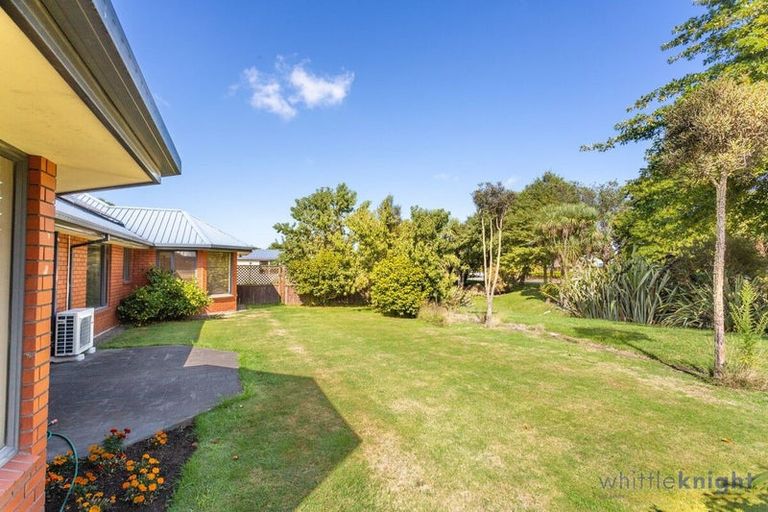 Photo of property in 27 Showgate Avenue, Sockburn, Christchurch, 8042
