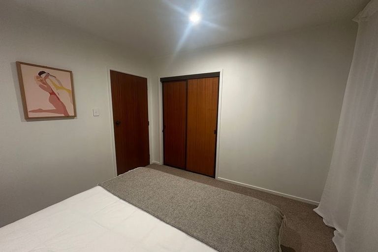 Photo of property in 19 Taitua Drive, Te Atatu South, Auckland, 0610