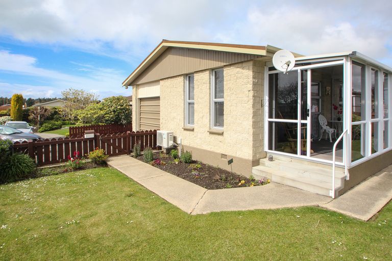 Photo of property in 8 Walbrook Crescent, Oamaru North, Oamaru, 9400
