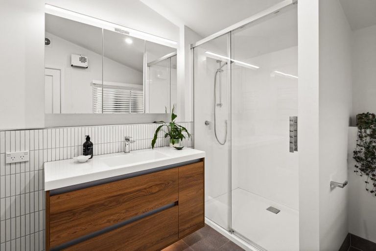 Photo of property in 11 Greenwood Road, Havelock North, 4130