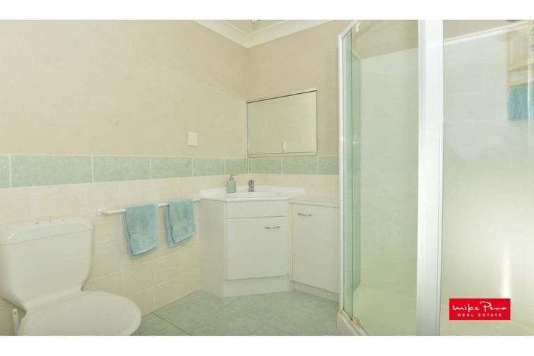 Photo of property in 32 Markson Avenue, Onerahi, Whangarei, 0110