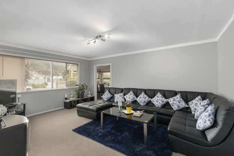 Photo of property in 10 Halifax Street, Wainuiomata, Lower Hutt, 5014