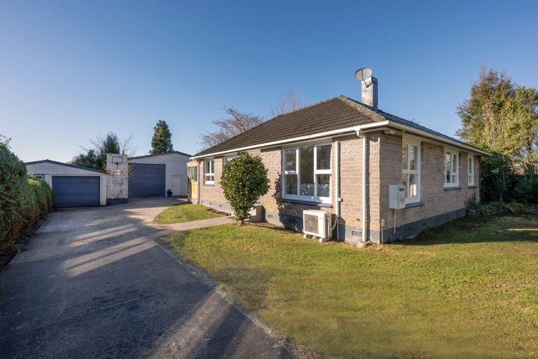 Photo of property in 6 Titoki Place, Pomare, Rotorua, 3015