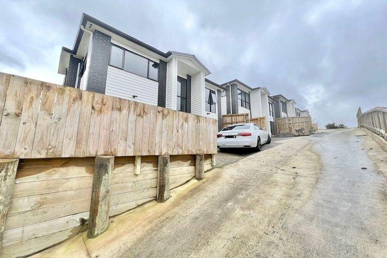 Photo of property in 63a Hillcrest Road, Papatoetoe, Auckland, 2025