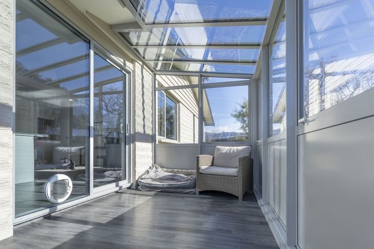 Photo of property in 16 Henry Street, Te Anau, 9600