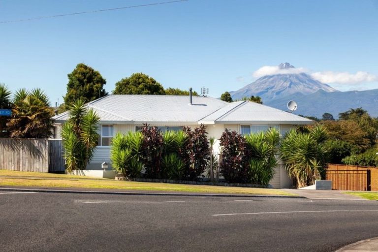 Photo of property in 259 Frankley Road, Ferndale, New Plymouth, 4310