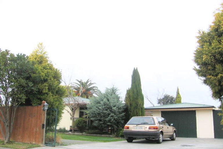 Photo of property in 2 Moeller Street, Taradale, Napier, 4112