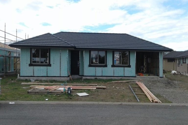 Photo of property in 14 Tarata Grove, Lansdowne, Masterton, 5810