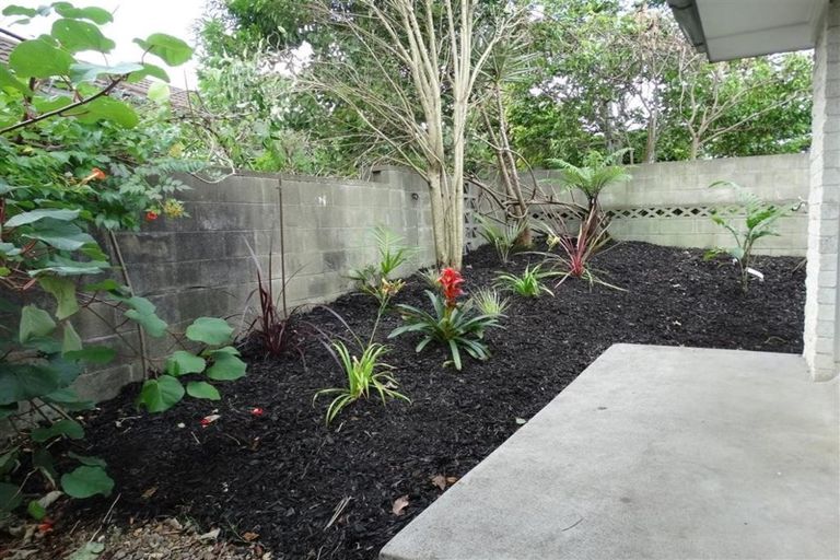 Photo of property in 1/1 Hastie Avenue, Mangere Bridge, Auckland, 2022