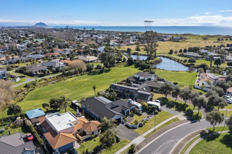 Photo of property in 42 Sovereign Drive, Papamoa Beach, Papamoa, 3118