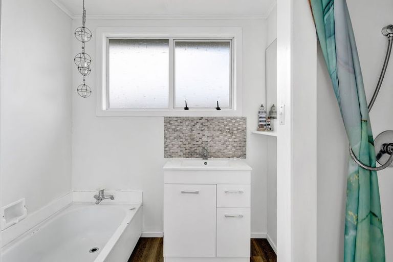 Photo of property in 4 Fitzgerald Avenue, Kaponga, Hawera, 4679