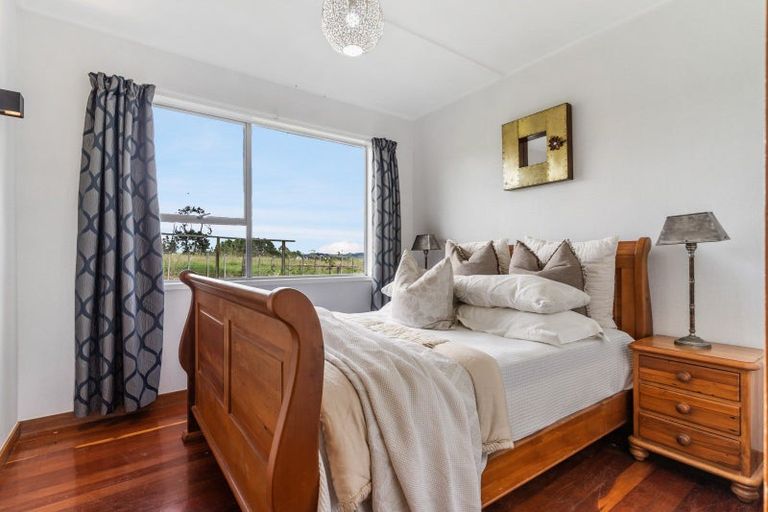Photo of property in 94 Ara-kotinga, Whitford, Manurewa, 2576