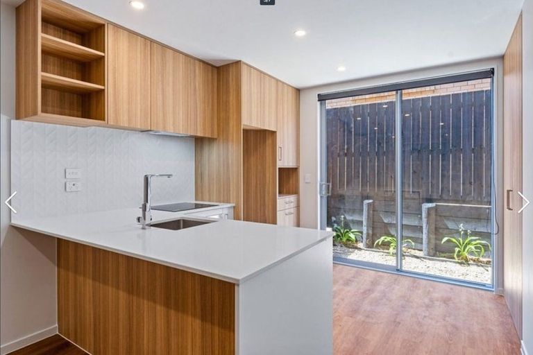 Photo of property in 1/25 Tranent Road, Mangere, Auckland, 2022