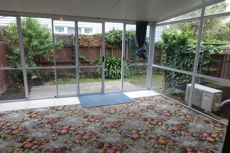 Photo of property in 2/16 Inglis Street, Phillipstown, Christchurch, 8011