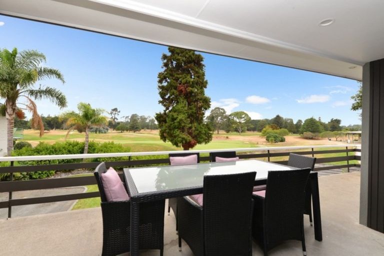 Photo of property in 35 Marnane Terrace, St Andrews, Hamilton, 3200