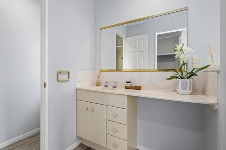 Photo of property in 47 Discovery Drive, Flagstaff, Hamilton, 3210