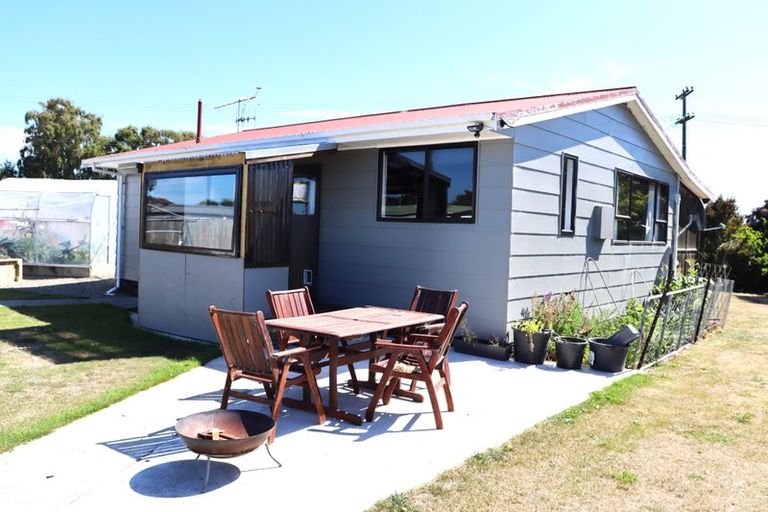 Photo of property in 3 White Street, Glenavy, Waimate, 7980