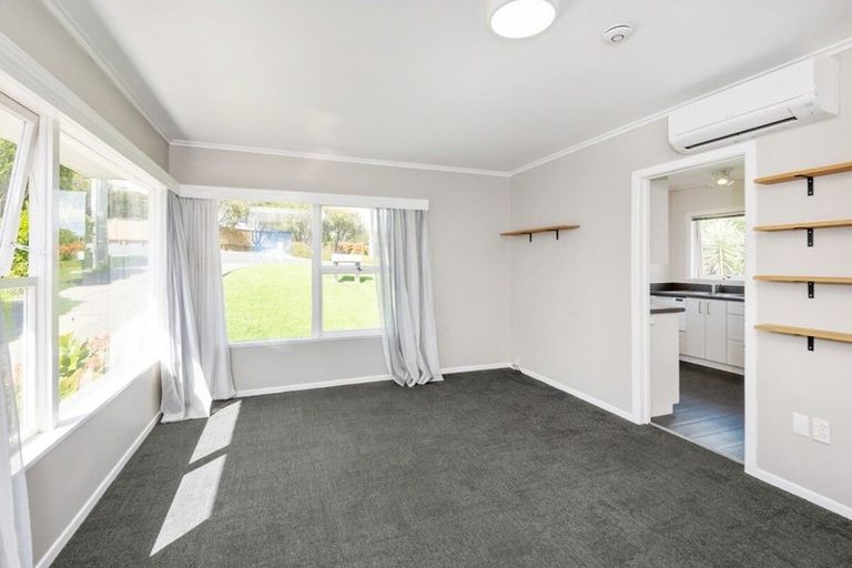 Photo of property in 11 Havelock Avenue, Forrest Hill, Auckland, 0620