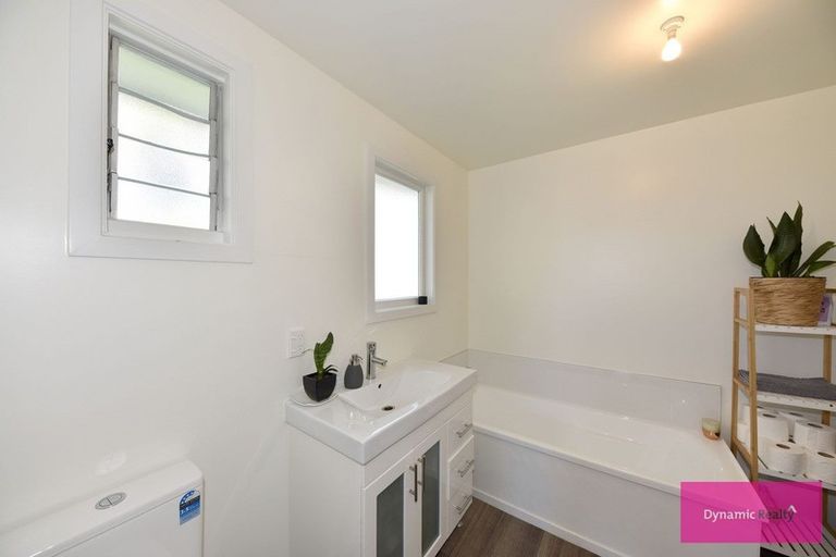 Photo of property in 103 Marriotts Road, North New Brighton, Christchurch, 8083