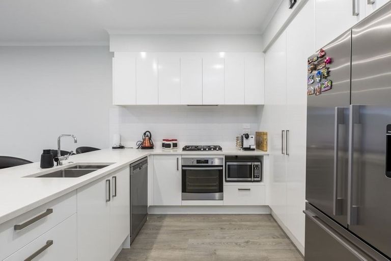 Photo of property in 4 Station Street, Hobsonville, Auckland, 0616