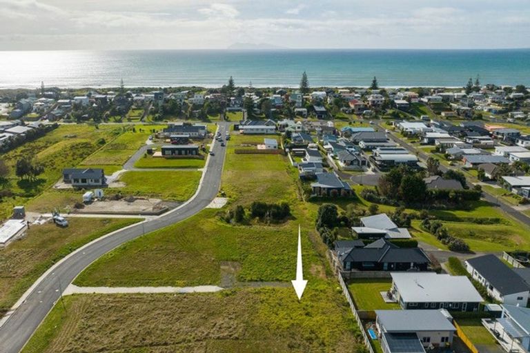 Photo of property in 58 Reel Road, Waihi Beach, 3611