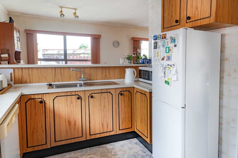 Photo of property in 3/27 Wellington Street, Papakura, 2110