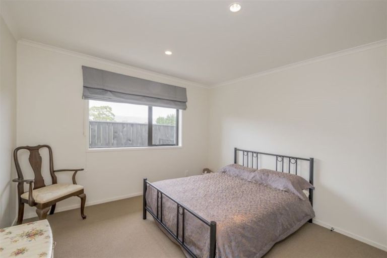 Photo of property in 38 Okarito Avenue, Levin, 5510