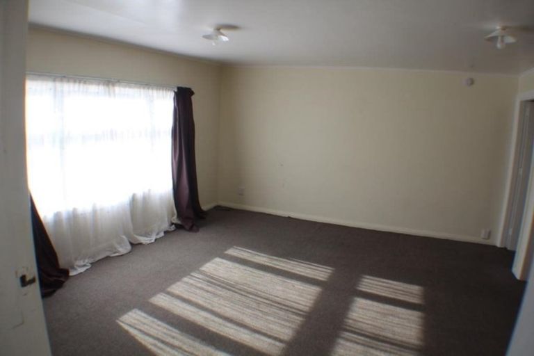 Photo of property in 27 Trent Street, Island Bay, Wellington, 6023