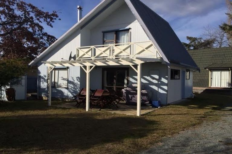 Photo of property in 13 Rata Road, Twizel, 7901