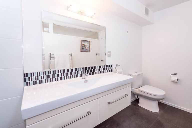 Photo of property in 4c Bedggood Close, Paihia, 0200