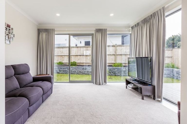 Photo of property in 41 Woodridge Drive, Stanmore Bay, Whangaparaoa, 0932