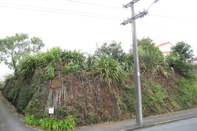 Photo of property in 39 Mill Road, Lower Vogeltown, New Plymouth, 4310