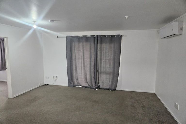 Photo of property in 18 Reelick Avenue, Pakuranga Heights, Auckland, 2010