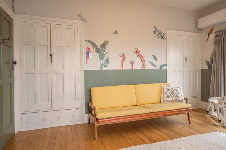 Photo of property in 58 Opawa Road, Waltham, Christchurch, 8023