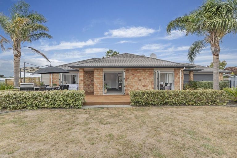 Photo of property in 43 Abby Close, Pukekohe, 2120