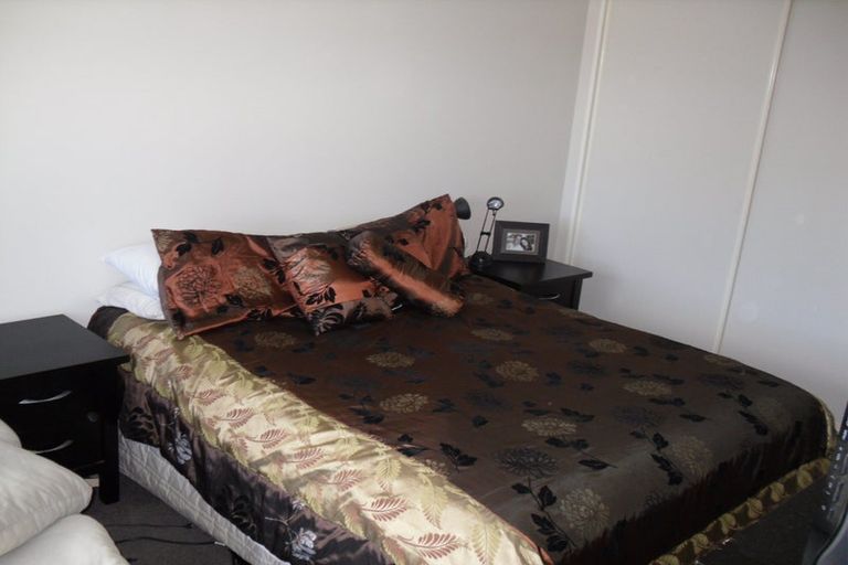 Photo of property in 10b Deyell Crescent, Sydenham, Christchurch, 8023