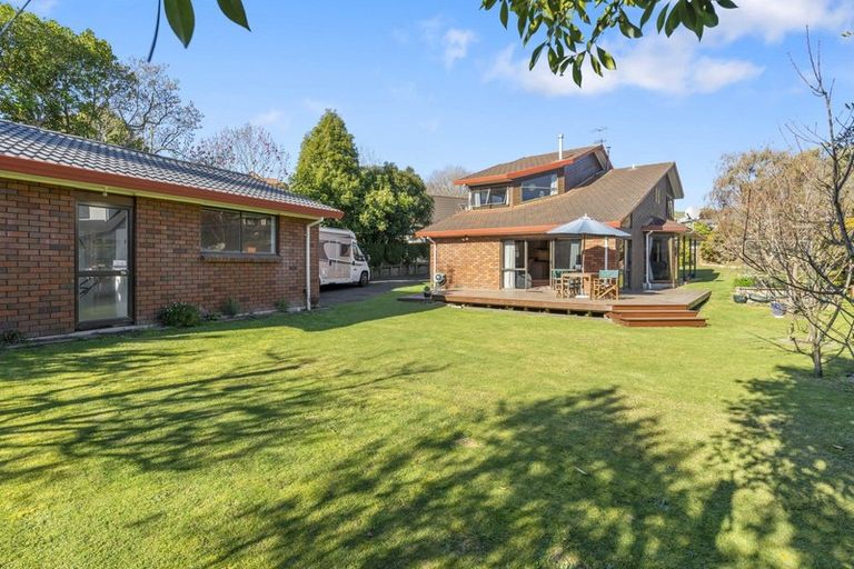 Photo of property in 4 Blackmore Drive, Lynmore, Rotorua, 3010