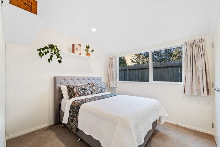 Photo of property in 46 Blue Heron Rise, Stanmore Bay, Whangaparaoa, 0932