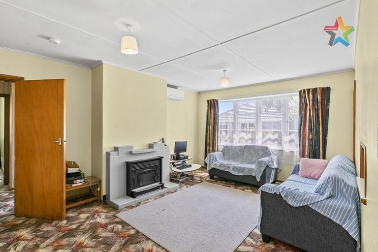 Photo of property in 109 Kowhai Street, Naenae, Lower Hutt, 5011