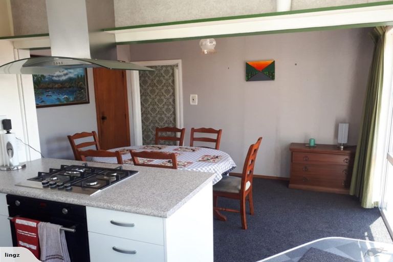 Photo of property in 38a Drake Street, Vogeltown, New Plymouth, 4310