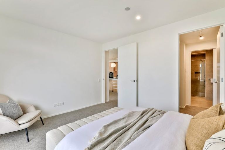 Photo of property in 125 Hibiscus Drive, Orewa, 0931