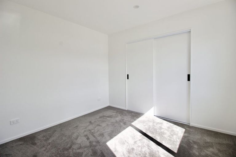 Photo of property in 111b Lancaster Road, Beach Haven, Auckland, 0626