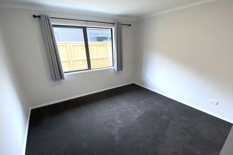 Photo of property in 116 Jack Hanley Drive, Jacks Point, Queenstown, 9371