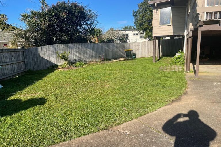 Photo of property in 12 Pennycook Place, Sunnyhills, Auckland, 2010