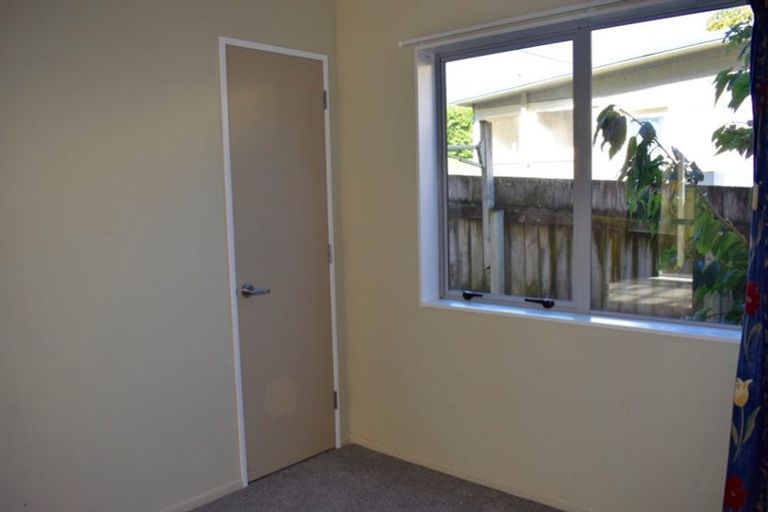 Photo of property in 17a Francis Road, Paraparaumu Beach, Paraparaumu, 5032