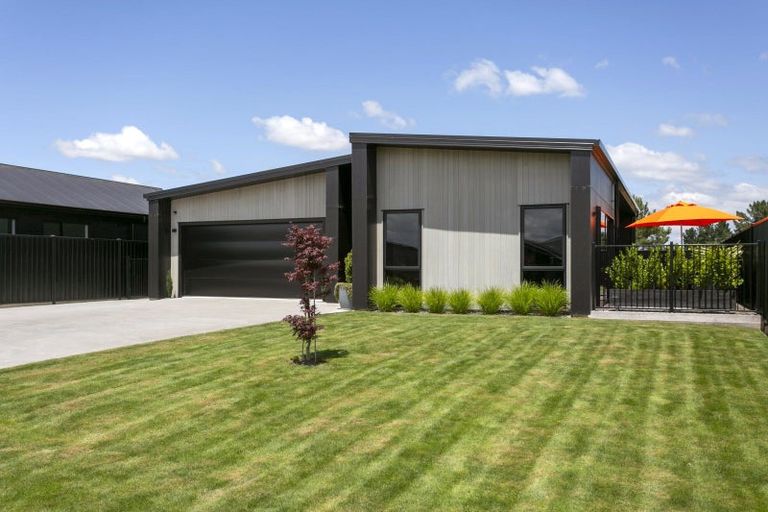 Photo of property in 124 Harakeke Drive, Wharewaka, Taupo, 3330